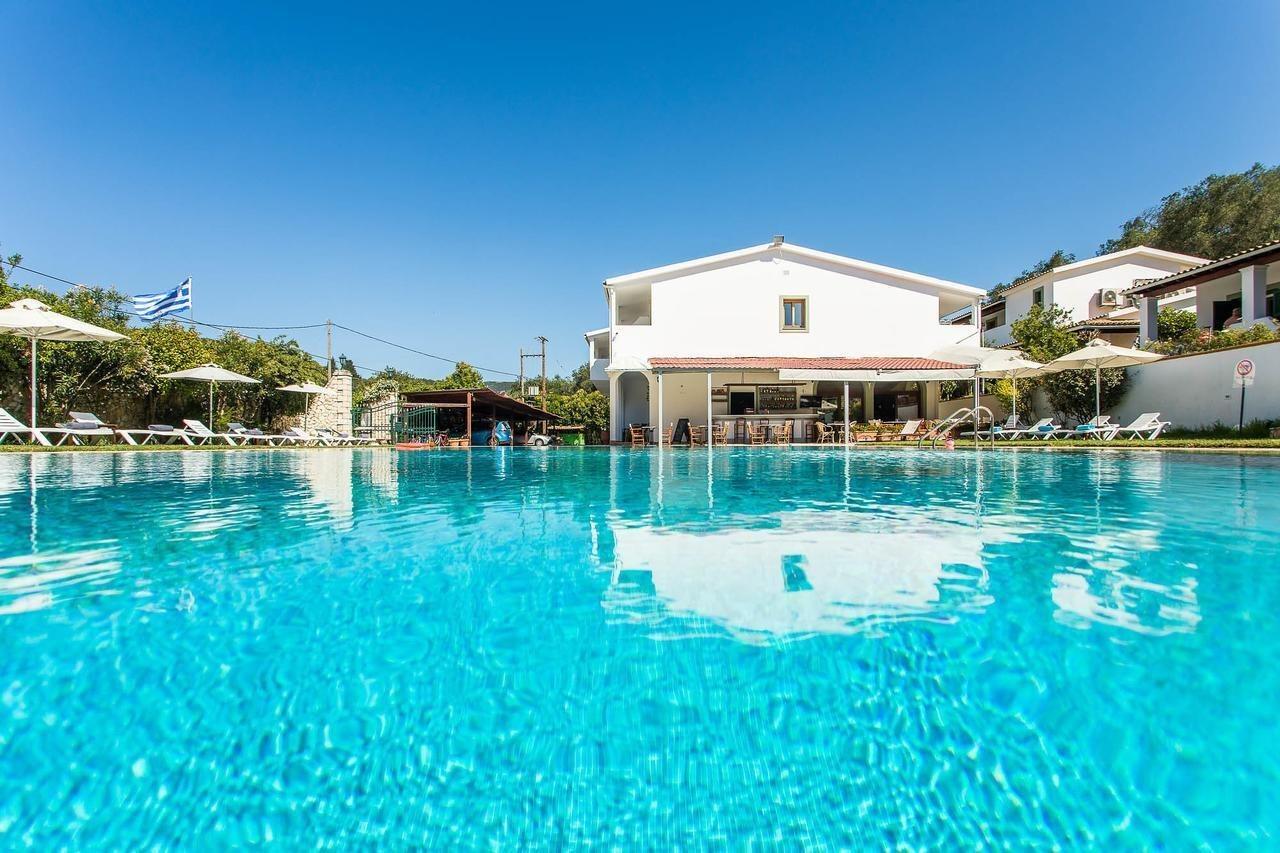 Paradise Inn Liapades Corfu Екстер'єр фото