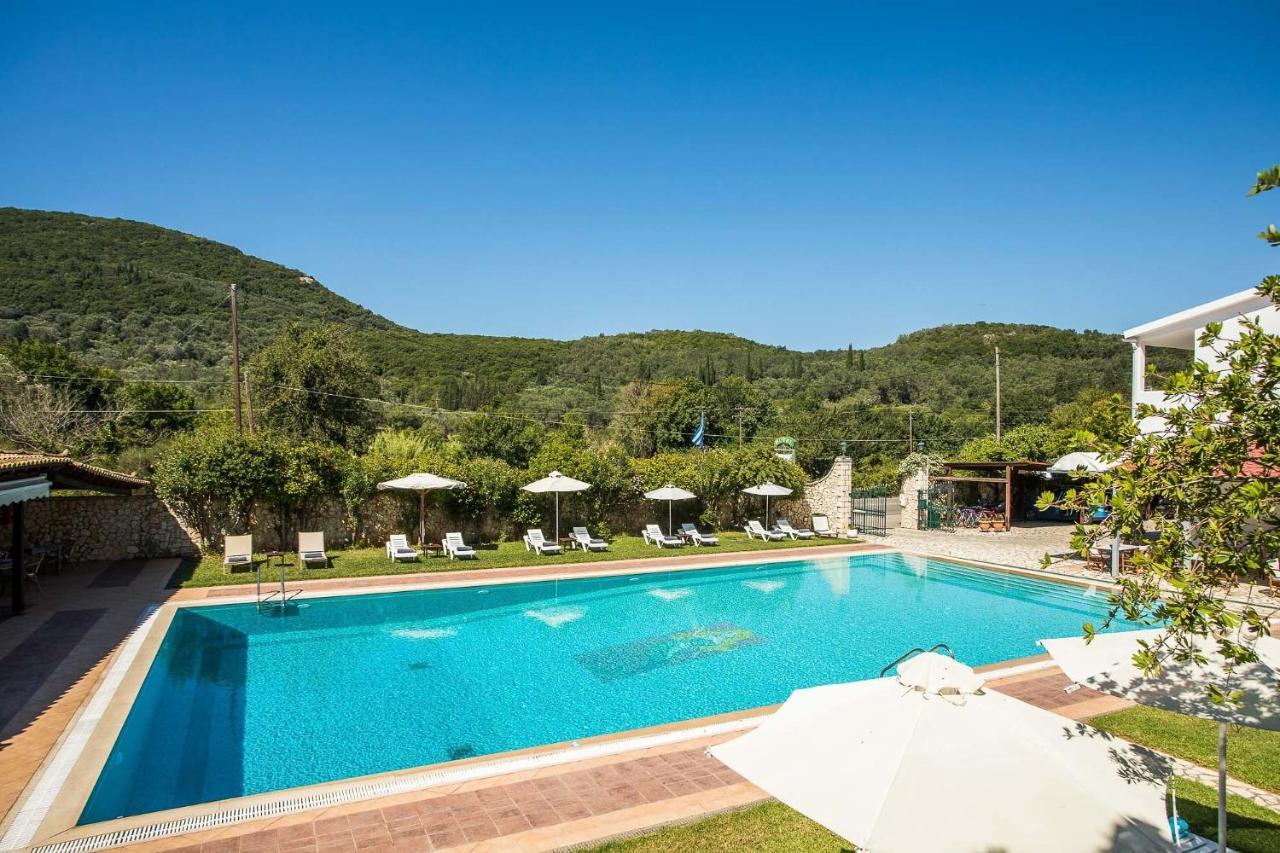 Paradise Inn Liapades Corfu Екстер'єр фото