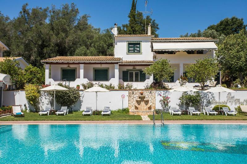 Paradise Inn Liapades Corfu Екстер'єр фото